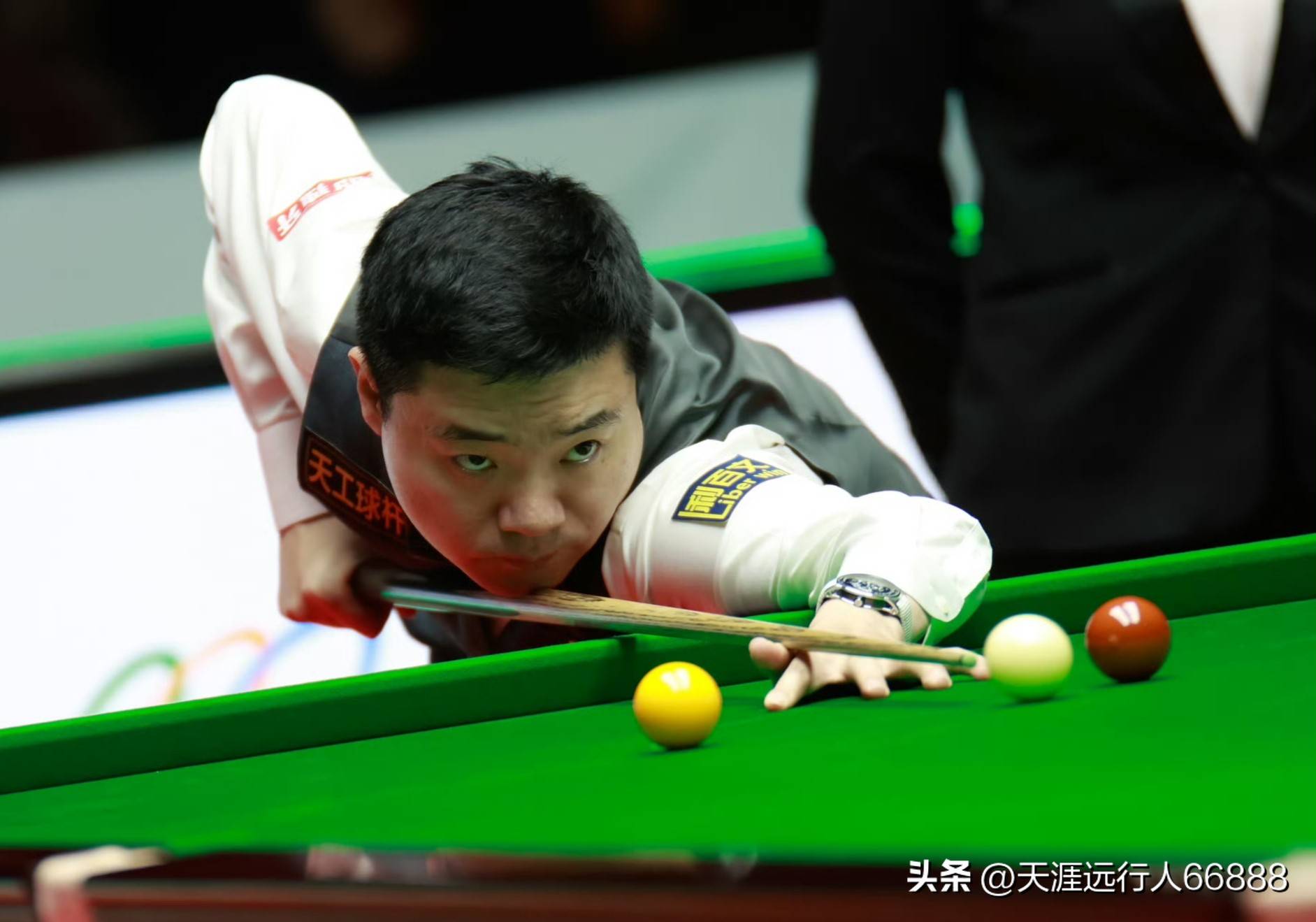 和稳健的表 和稳健的表