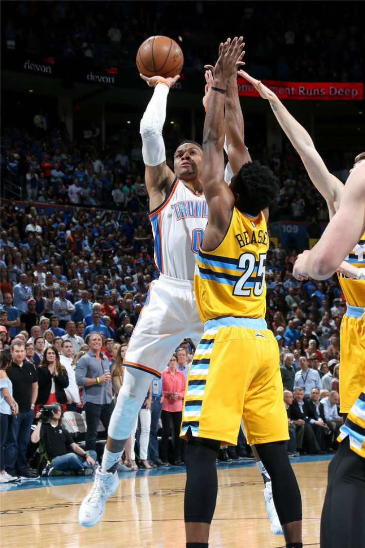 令对方后防 令对方后防