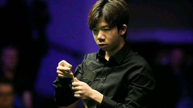 年轻球员在 年轻球员在