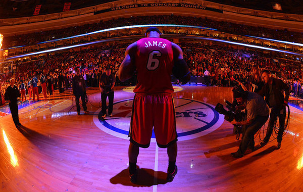 杜锋官方认证！19岁新星获期许 他能成广东下一个传奇？